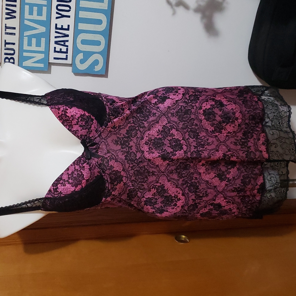 Smart and Sexy Sleepwear Sz. 36D